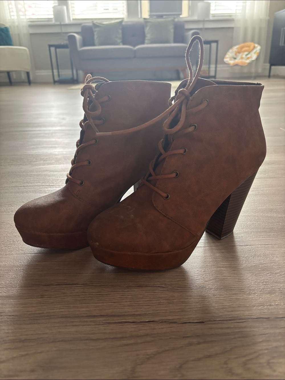 Candie's Chestnut Brown Lace-Up Platform Ankle Boots